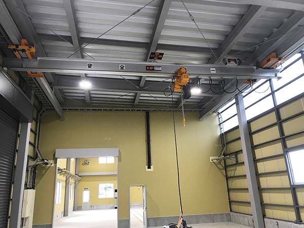 オーバーヘッド型天井クレーン