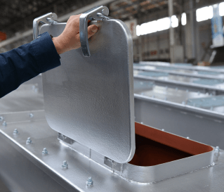 オリジナル製品　ワンタッチ点検孔